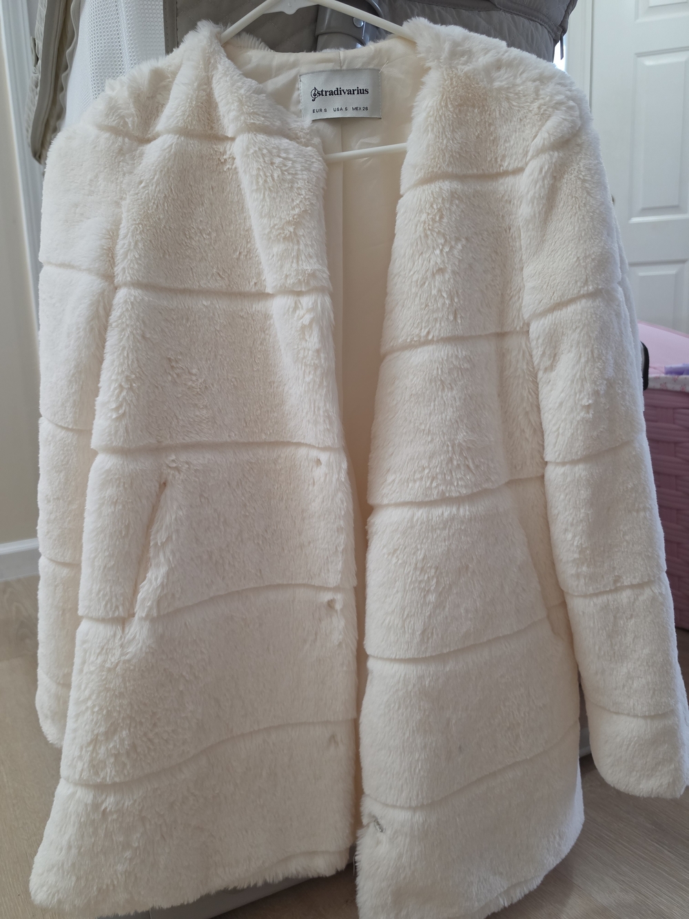 Stradivarius Cream Plush Teddy Jacket